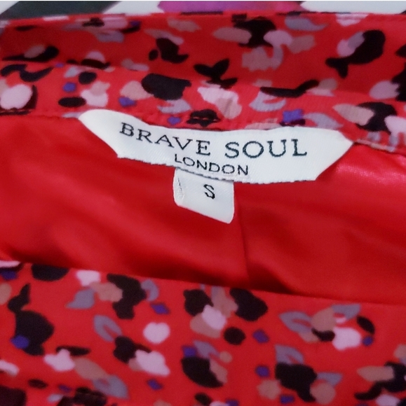 Red Pleated Skirt Size Small - Picture 3 of 6